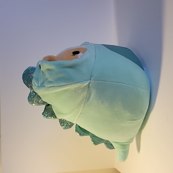 NWT 9" OLENA IN DINOSAUR COSTUME *HARD TO FIND** SQUISHMALLOW - Picture 4 of 7